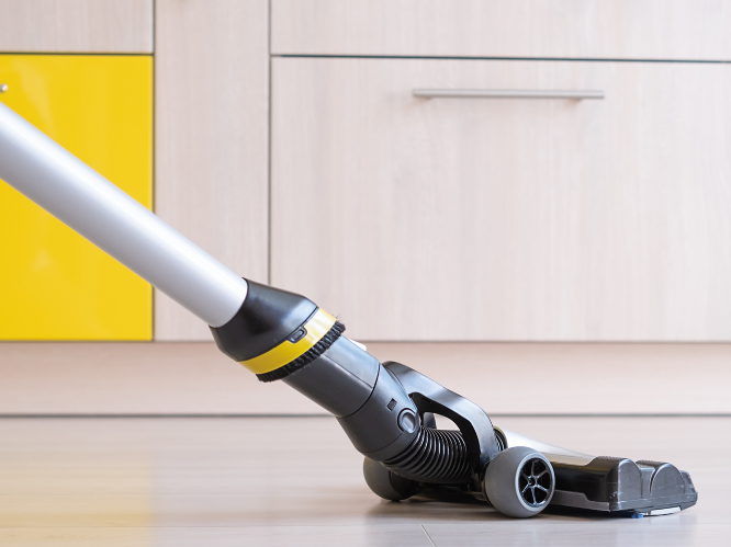 Cel mai bun aspirator vertical fără fir: modele de top 2026