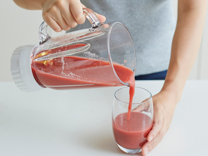 Cel mai bun blender pentru smoothie-uri, gheață și supe creme, modele analizate 2026