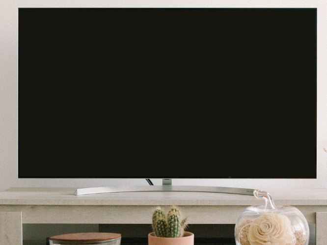 Cel mai bun televizor 2026, modele OLED, LED, Mini-LED si diferentele